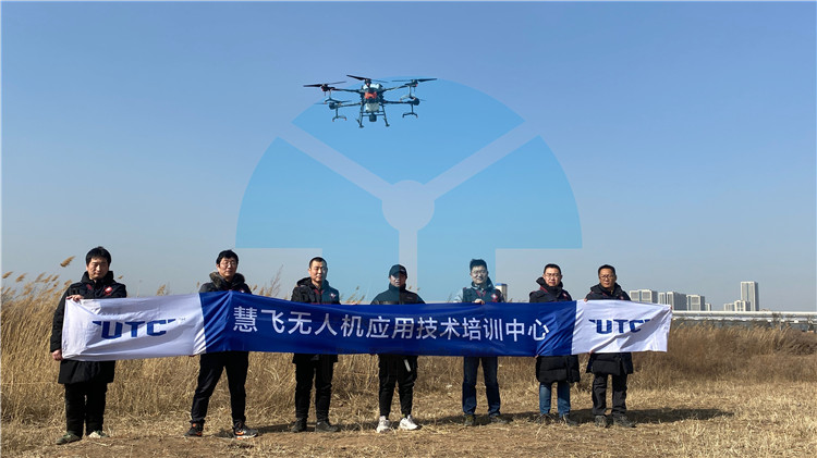 &#19975;&#35937;&#22478;&#23448;&#32593;&#28216;&#25103;&#20013;&#24515;&#65288;&#20013;&#22269;&#65289;&#23448;&#26041;&#32593;&#31449;